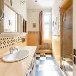 Grand Happy Hours Апартаменты