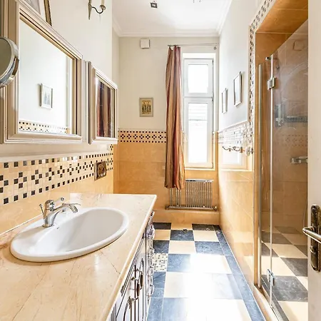 Grand Happy Hours Appartement